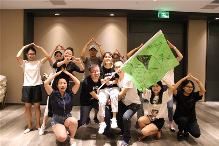 泰康人寿安徽分公司提醒您:养老钱要稳,防骗心要明!教您识破“代理退保”套路