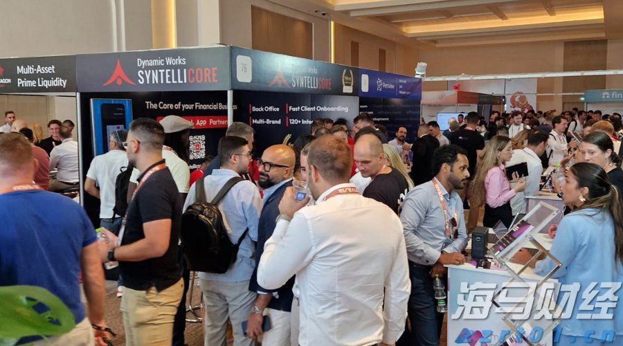 景顺Q2持仓概况:英伟达(NVDA.US)超越微软(MSFT.US)成最大重仓股 科技股依然受青睐 医药股遭减持